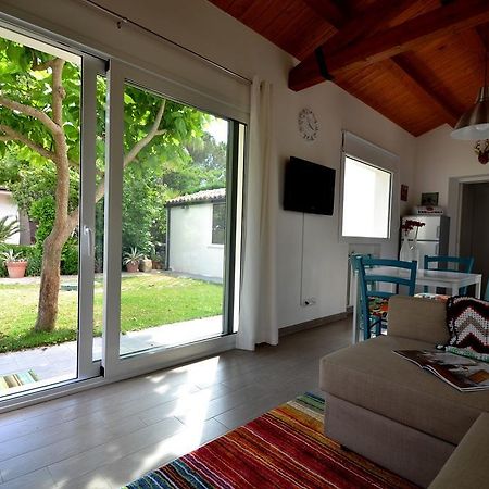 Casa Degli Avi Don Neli, Immersa Nella Natura Модика Стая снимка
