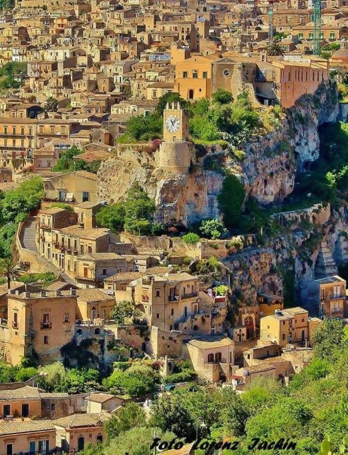 Casa Degli Avi Don Neli, Immersa Nella Natura Модика Екстериор снимка