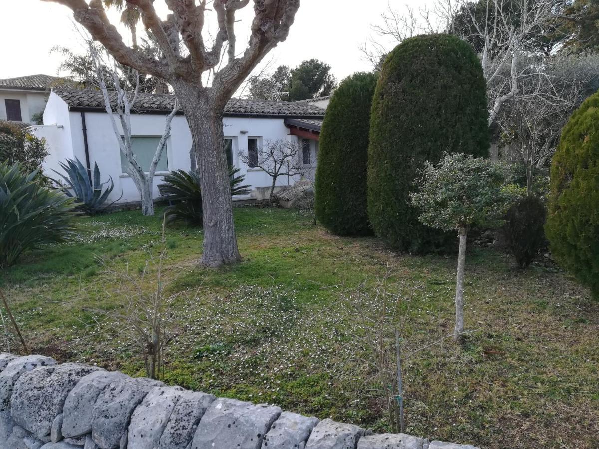 Casa Degli Avi Don Neli, Immersa Nella Natura Модика Екстериор снимка